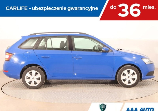 Skoda Fabia cena 33000 przebieg: 137602, rok produkcji 2018 z Lądek-Zdrój małe 277